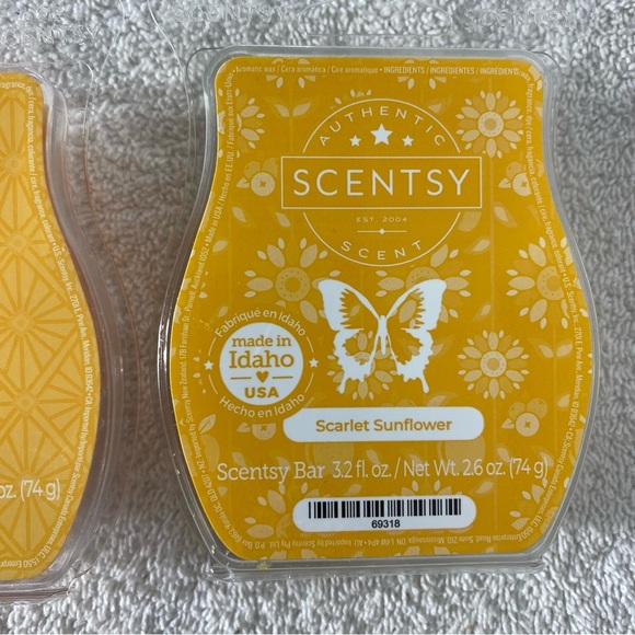 Scentsy Sunkissed Citrus and Scarlet Sunflower Wax Bars - Picture 3 of 6
